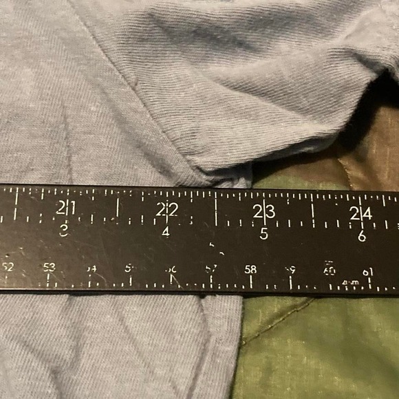 Guess jeans y2k style v-neck tee powder blue cotton grunge size XXL/22.5 - Picture 7 of 8